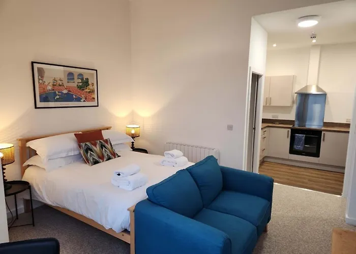 6 Esplanade Gardens 1 Bed Ground Floor